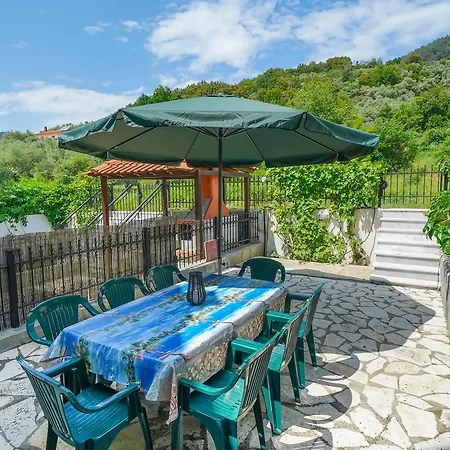 Sofia Thassos Villa Chrysi Ammoudia